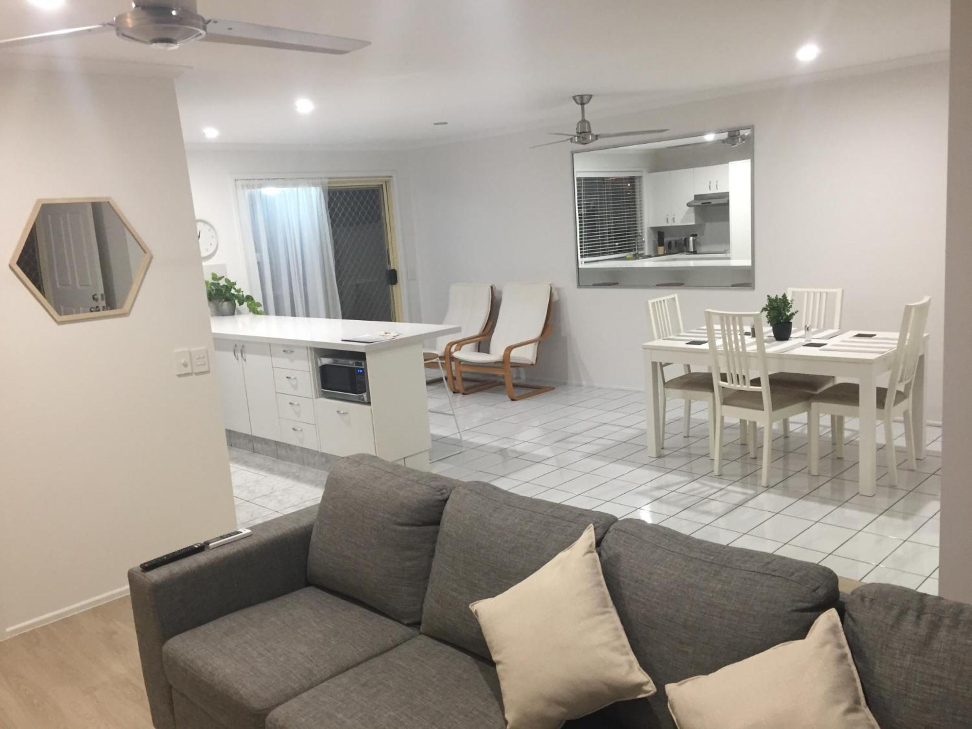 Robin Joy Apartment Gold Coast